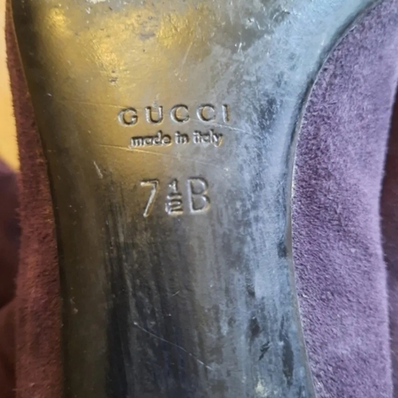 GUCCI ROYAL PURPLE SUEDE SLOUCHY POINT TOE KNEE BOOTS - Picture 5 of 8